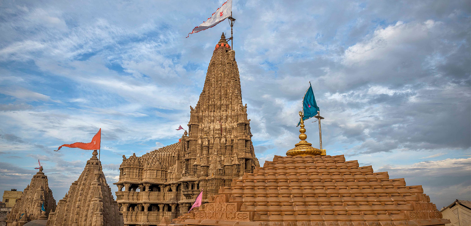 Dwarkadhish Temple - Dwarka, Gujarat
